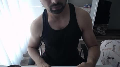 Snapshot of x_____0_____x chatting on September 13, 11:55 am Mr. Lonely online show from September 13, 11:55 am
