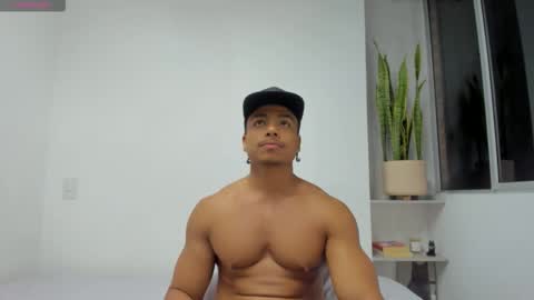 Xavier online show from November 16, 2:14 am