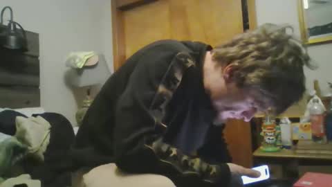 The 1 and only online show from March 18, 5:54 am