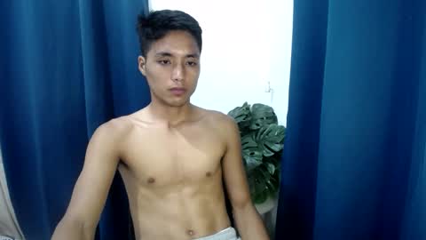 Snapshot of xmoreno_guy69 chatting on February 7, 1:53 pm SECRET online show from February 7, 1:53 pm