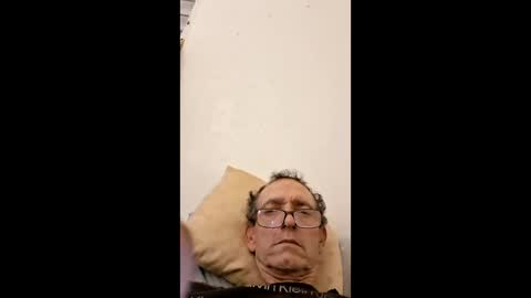 xoxo1964735408 online show from April 4, 11:50 pm