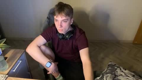 DerekHehe online show from January 10, 6:56 pm