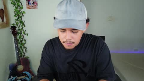 xtranherr online show from March 24, 1:11 am