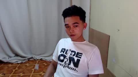 xxasiankurt online show from November 5, 4:42 pm