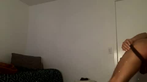 Snapshot of xxavier09 chatting on September 27, 5:49 am Xavier online show from September 27, 5:49 am