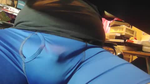 xxdadbod4ladiesxx online show from February 10, 9:52 pm