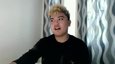 Loyd online show from February 15, 8:02 am