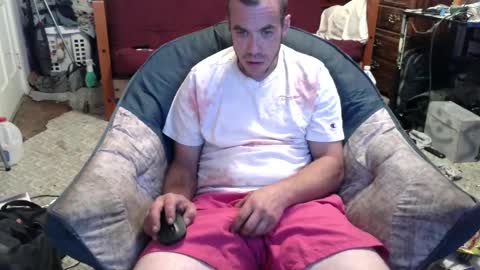 xxScubaStevexx online show from September 21, 11:38 pm