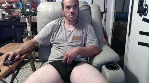 xxScubaStevexx online show from October 12, 9:20 pm