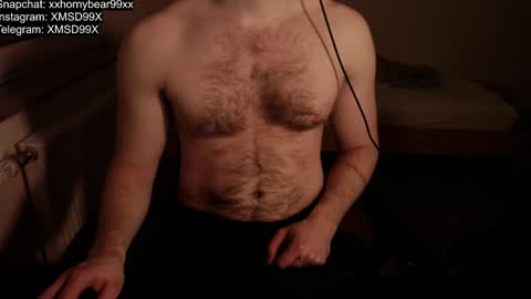 Snapshot of xxxhornybear99xxx chatting on December 25, 8:39 pm Matthias online show from December 25, 8:39 pm
