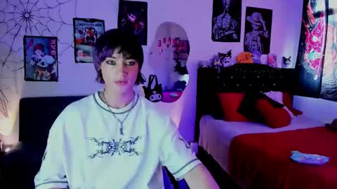 xzerox_ online show from February 10, 7:51 pm