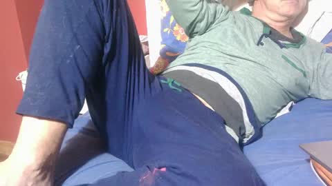 grillino online show from April 15, 1:27 am