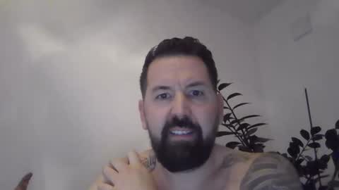 yakijoe online show from February 4, 11:00 pm