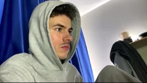 yayay333 online show from March 7, 12:30 am