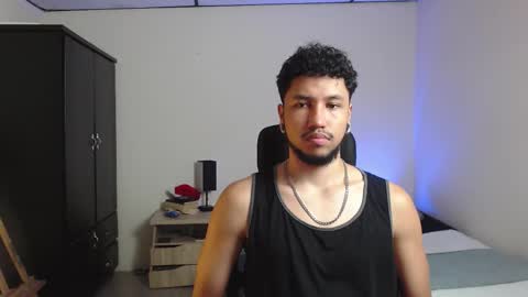 yeff online show from December 17, 1:02 am