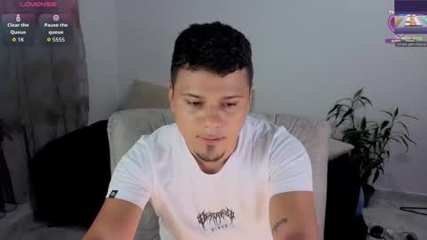 Yeiko online show from February 15, 3:57 am