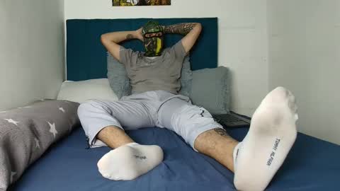 yeisongomezz online show from December 19, 6:05 pm