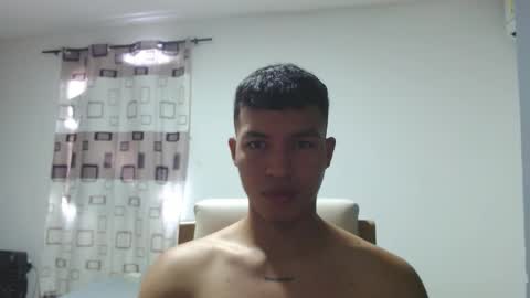 Snapshot of yessic_ chatting on October 27, 6:10 pm Ander online show from October 27, 6:10 pm