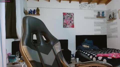 yio cohen  online show from December 16, 6:42 am