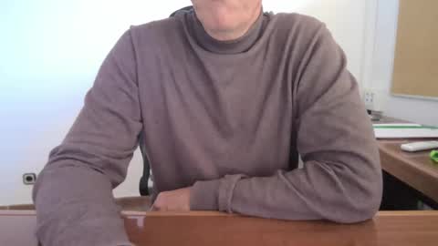 Yo47 online show from November 18, 3:27 pm