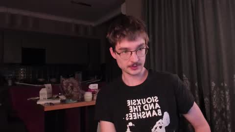 Max online show from January 6, 4:27 am