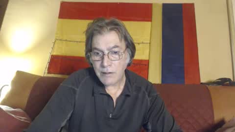 yosep online show from February 3, 7:35 am