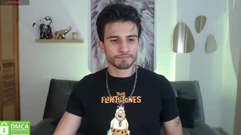 yoshy_man online show from December 23, 3:29 am