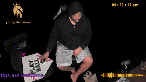 Snapshot of younblaccman6969 chatting on January 6, 3:53 am younblaccman6969 online show from January 6, 3:53 am