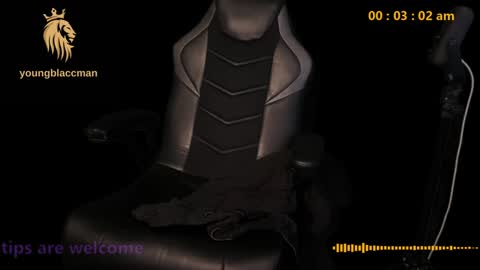Snapshot of younblaccman6969 chatting on December 27, 6:03 am younblaccman6969 online show from December 27, 6:03 am
