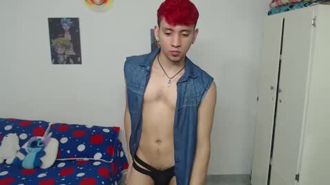 your boy online show from February 12, 7:55 am