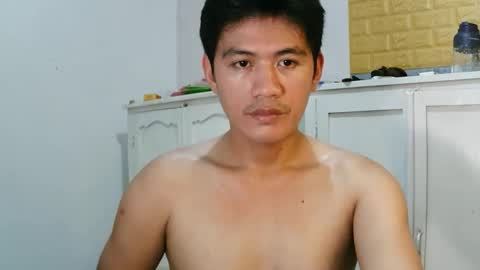 your_love_miaka online show from May 7, 7:08 am