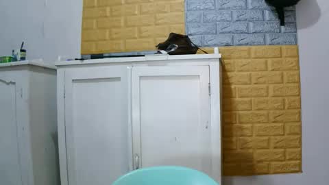 your_love_miaka online show from May 3, 2:53 pm