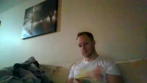 yourlove8523 online show from April 10, 9:27 am