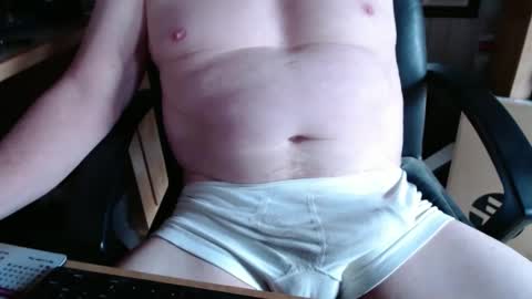 Snapshot of ythehellnaut chatting on February 27, 6:42 pm Ythehellnaut online show from February 27, 6:42 pm