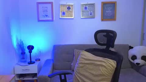 yulian_vasquez online show from December 4, 12:34 pm