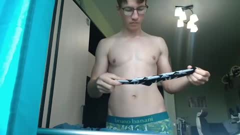 Alex online show from April 15, 7:41 am