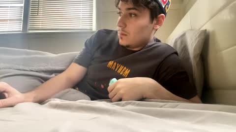 yungstudbev online show from January 29, 3:26 pm