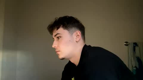 yungstudbev online show from December 19, 8:13 pm