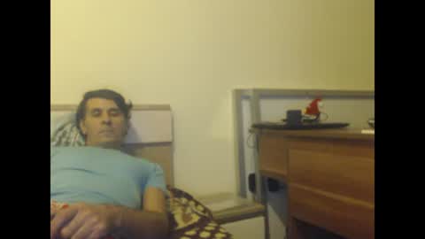 Snapshot of yvesstorm5 chatting on December 22, 3:00 pm yvesstorm5 online show from December 22, 3:00 pm