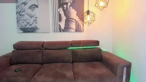 zacandmarcosmg_ online show from November 16, 3:30 am