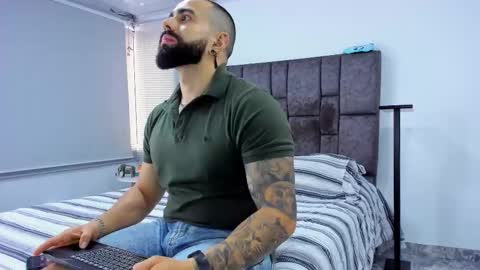 Richard online show from October 7, 3:27 pm