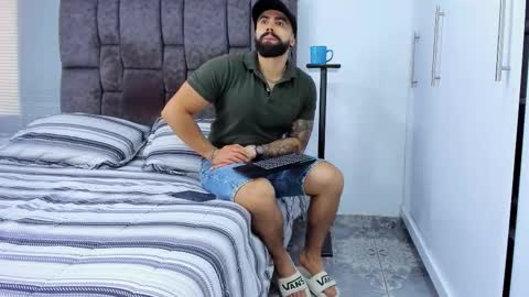 Richard online show from October 9, 3:28 pm