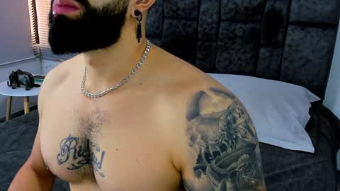 Richard online show from December 9, 3:45 pm