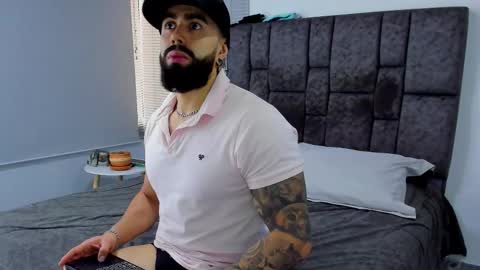 Richard online show from February 17, 3:09 pm