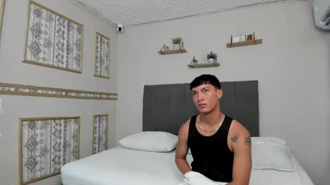 Zack online show from November 24, 12:17 pm