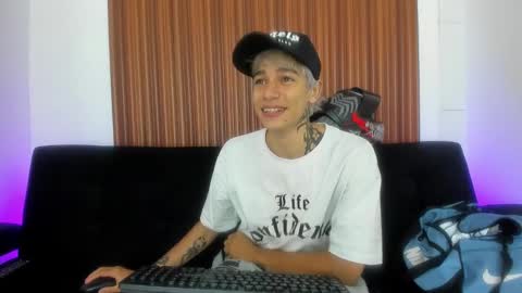 zack online show from February 20, 8:58 pm