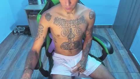 BiG Zafiro online show from December 3, 12:55 pm