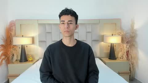 zahir_ashar online show from April 20, 11:24 am