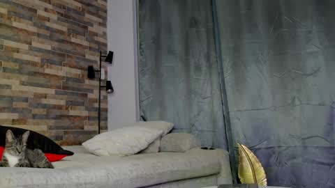 INSTAGRAM yormanfit7 online show from January 21, 10:34 am