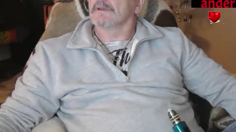 zander007 online show from November 14, 3:35 pm